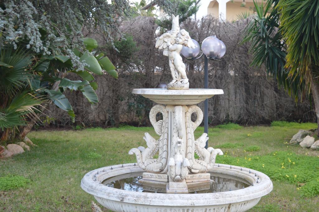Villa Cristina Фонтане Бианче Екстериор снимка